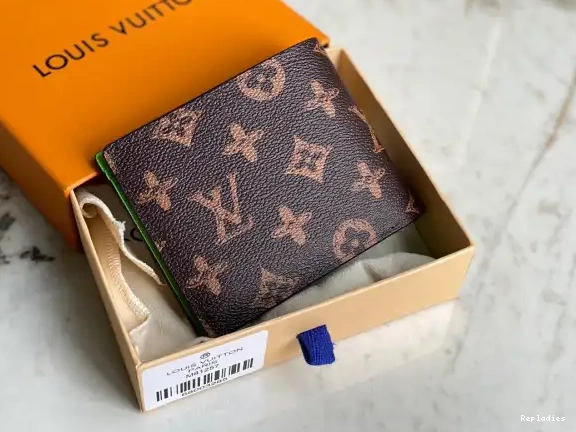 Cheap MULTIPLE LOUIS VUITTON WALLET 0513